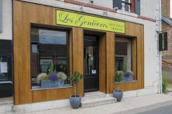 Les Genièvres.jpg